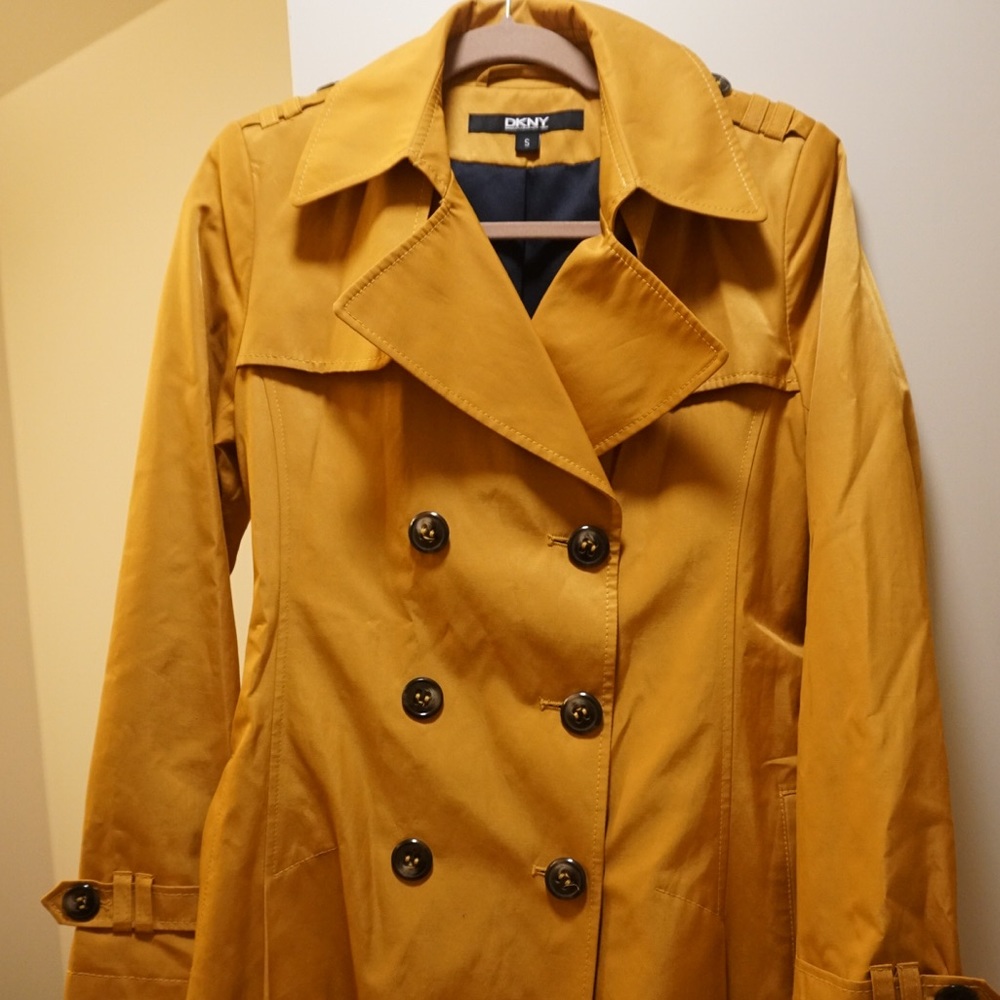 DKNY - S - Women’s Yellow Raincoat / Trench Coat